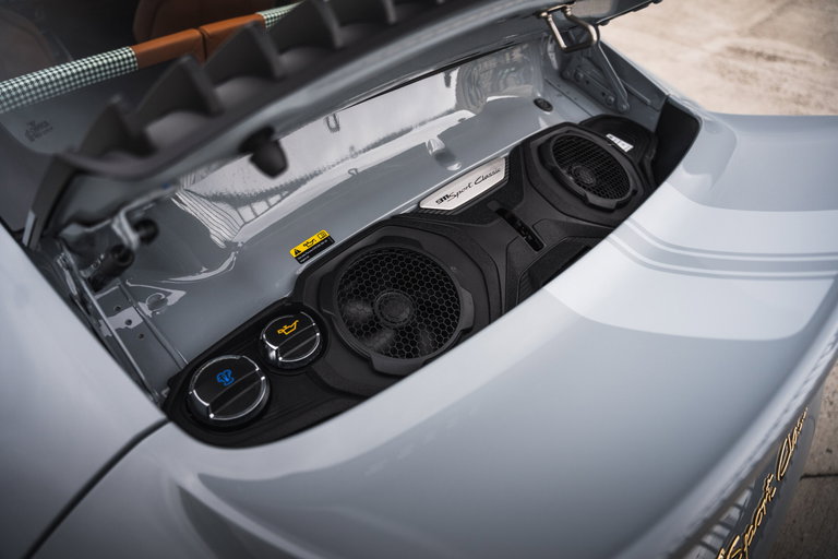 Porsche 992 Sport Classic