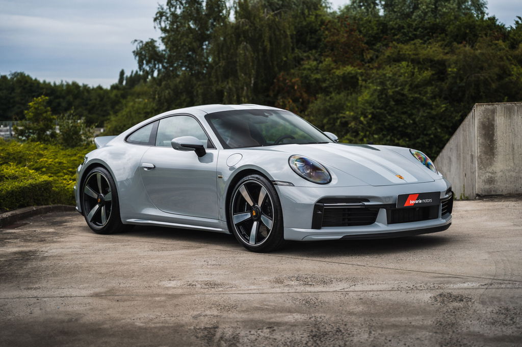 Porsche 992 Sport Classic