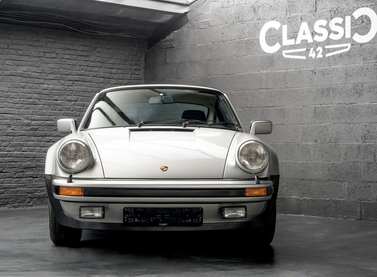 Porsche 911 Turbo 3.3