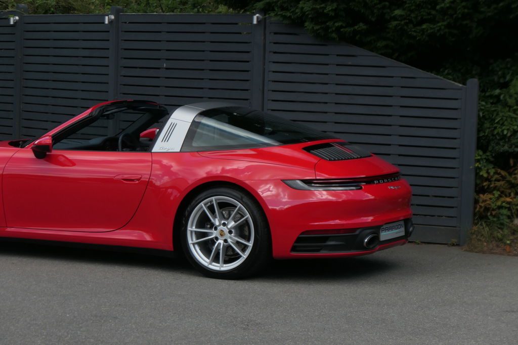 Porsche 992 Targa 4