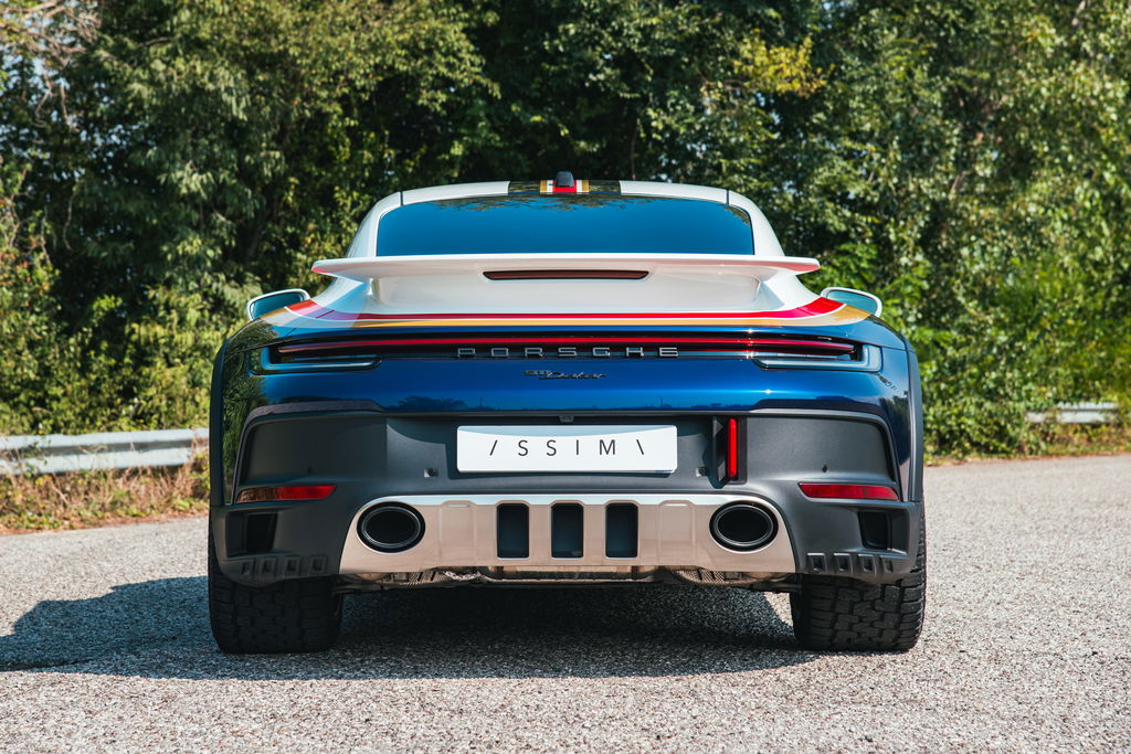 Porsche 911 Dakar