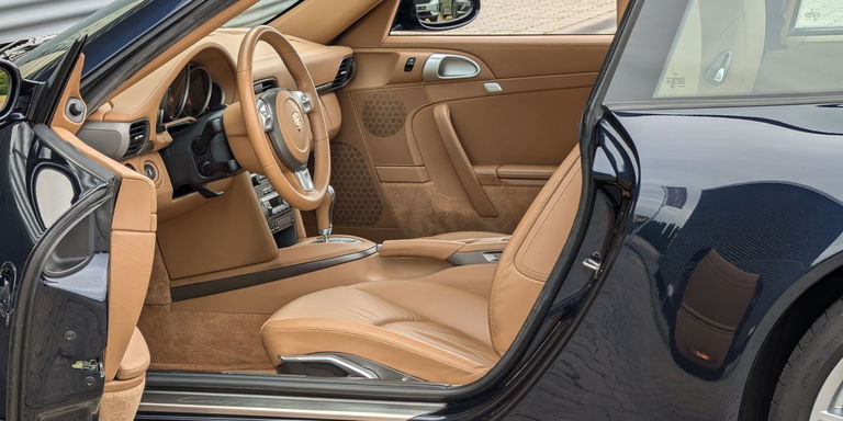 Porsche 997 Carrera 4