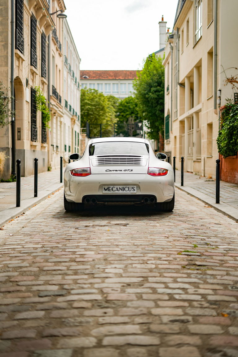 Porsche 997.2 Carrera GTS