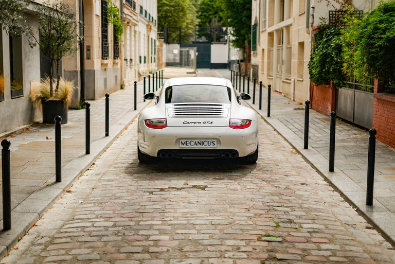 Porsche 997.2 Carrera GTS
