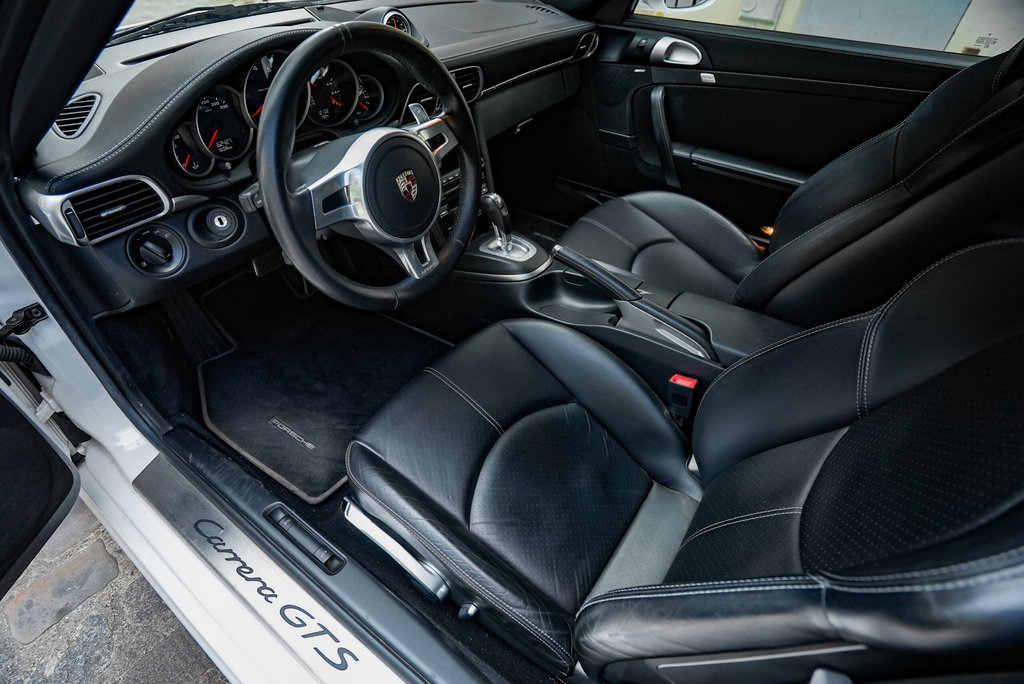 Porsche 997.2 Carrera GTS