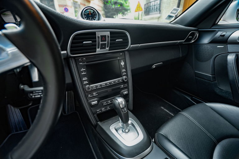 Porsche 997.2 Carrera GTS