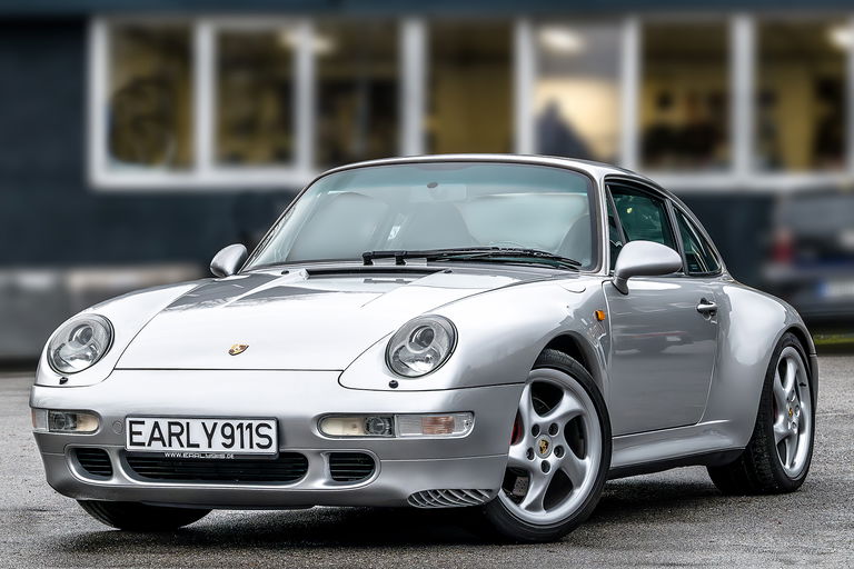 Porsche 993 Carrera 4S