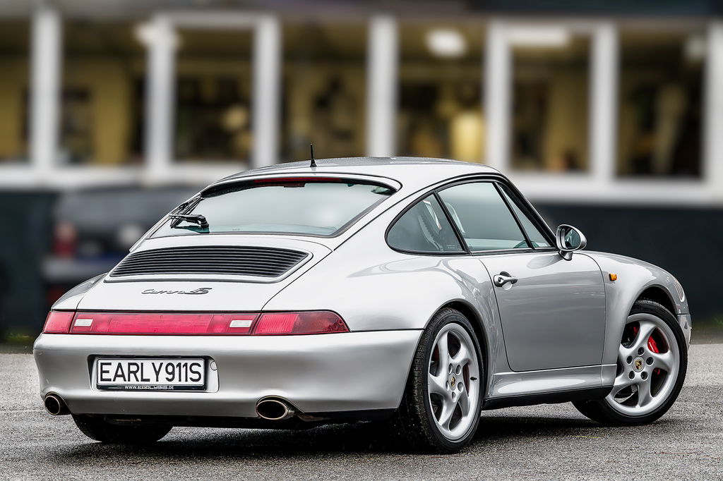 Porsche 993 Carrera 4S