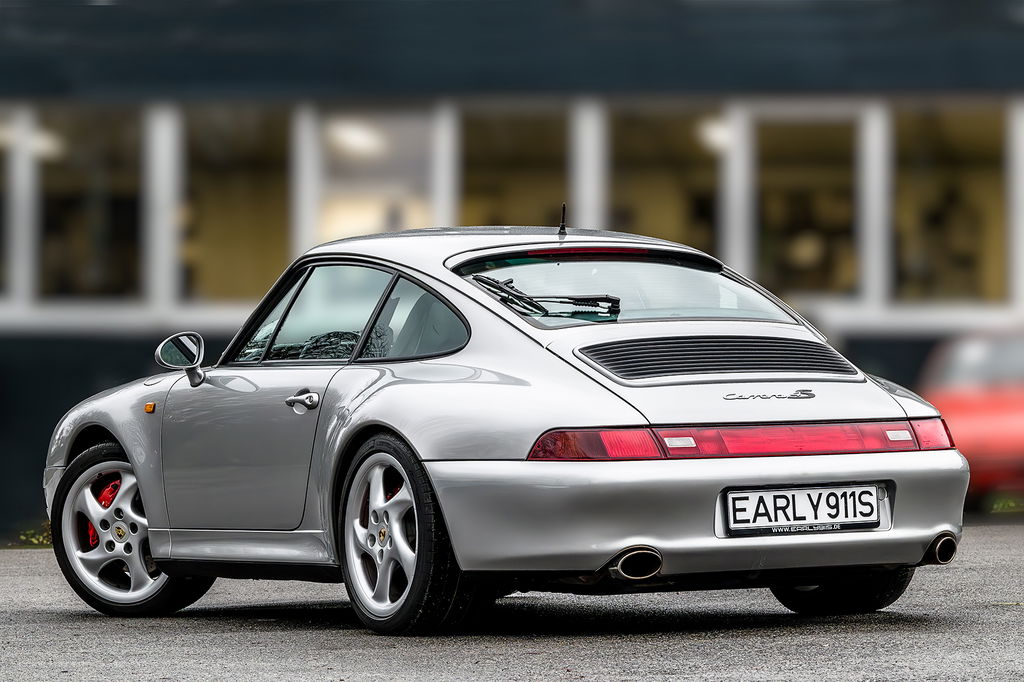 Porsche 993 Carrera 4S