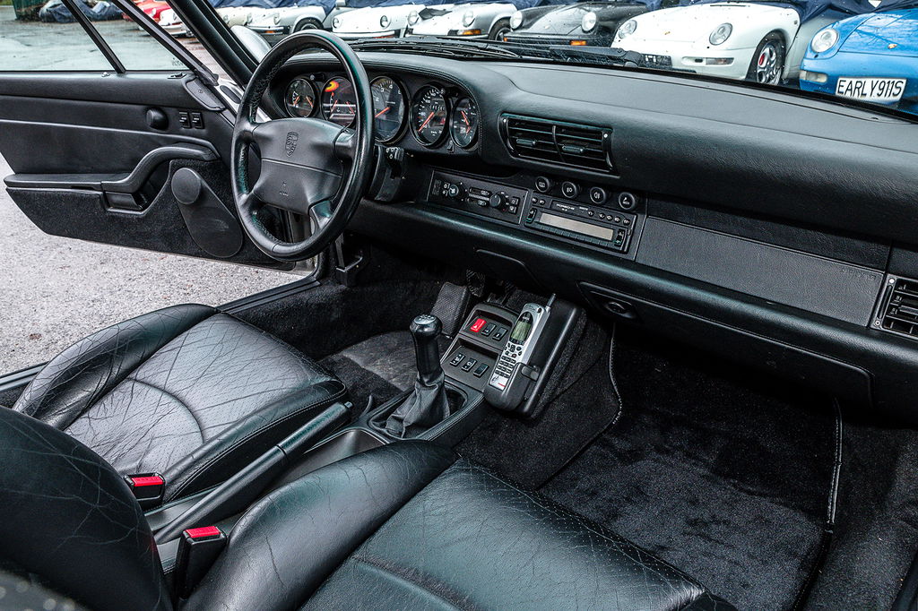 Porsche 993 Carrera 4S
