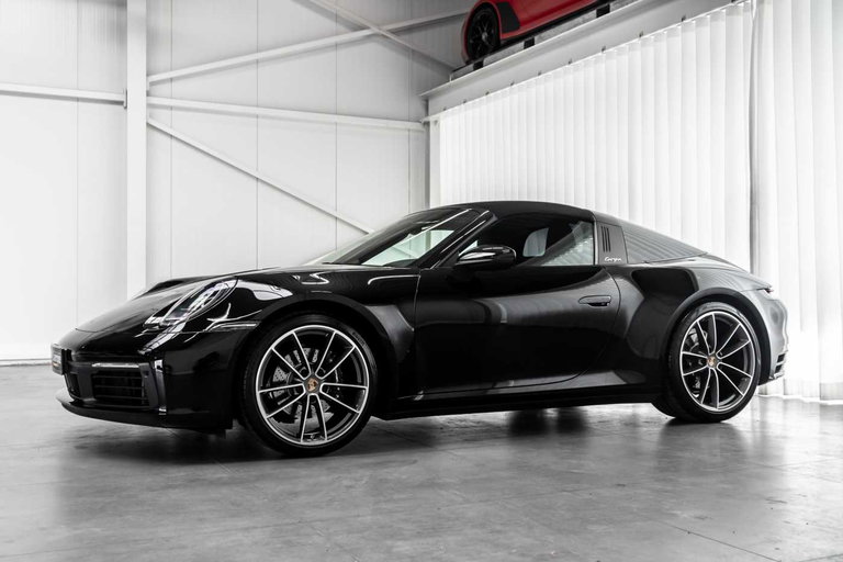 Porsche 992 Targa 4