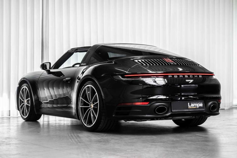 Porsche 992 Targa 4
