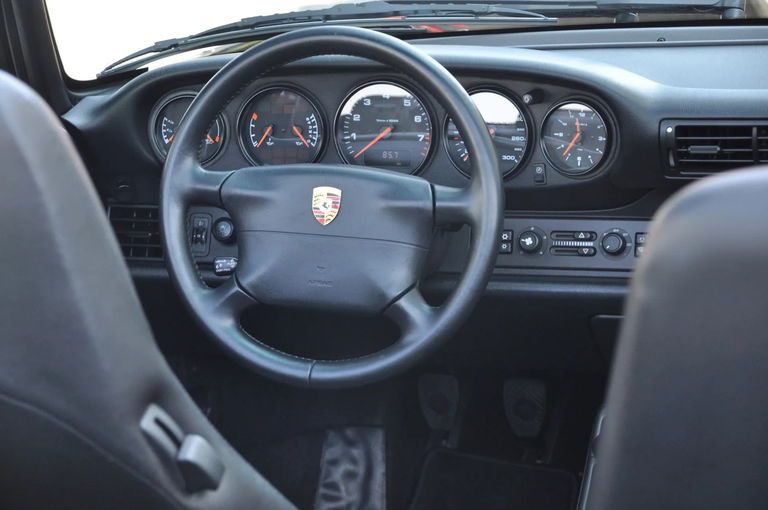 Porsche 993 Carrera