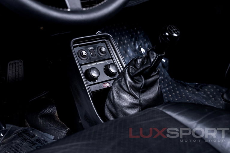 Porsche 911 Carrera 3.2 (US)