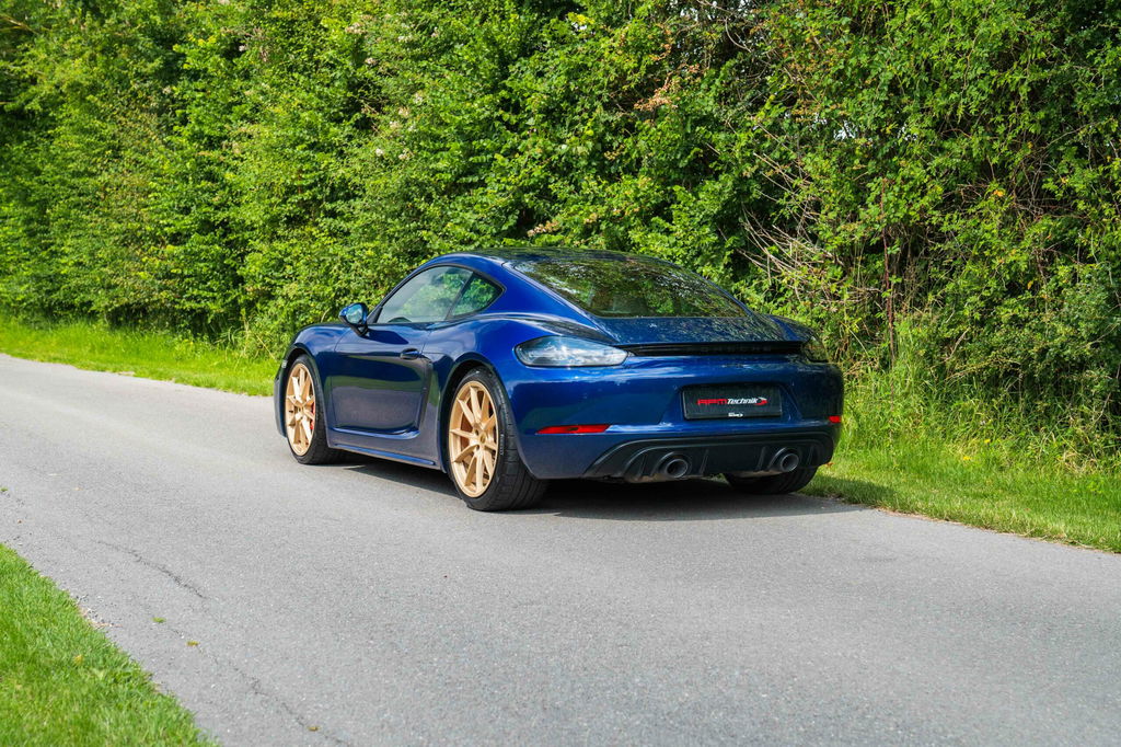 Porsche 718 Cayman GTS 4.0