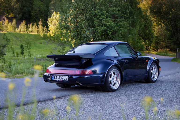Porsche 964 Turbo
