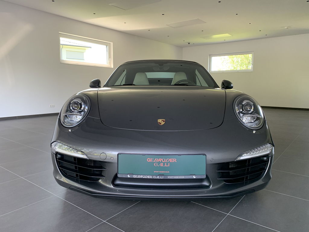 Porsche 991 Carrera