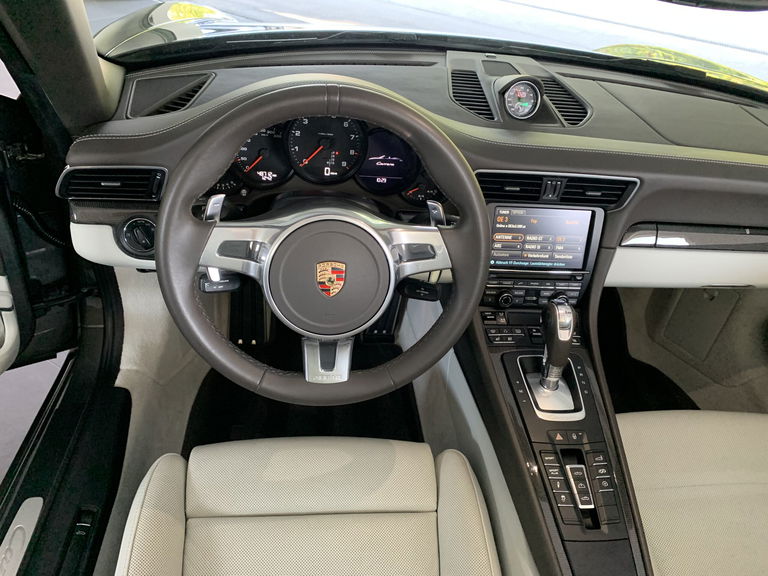 Porsche 991 Carrera