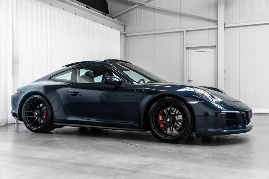 Porsche 991.2 Carrera 4 GTS