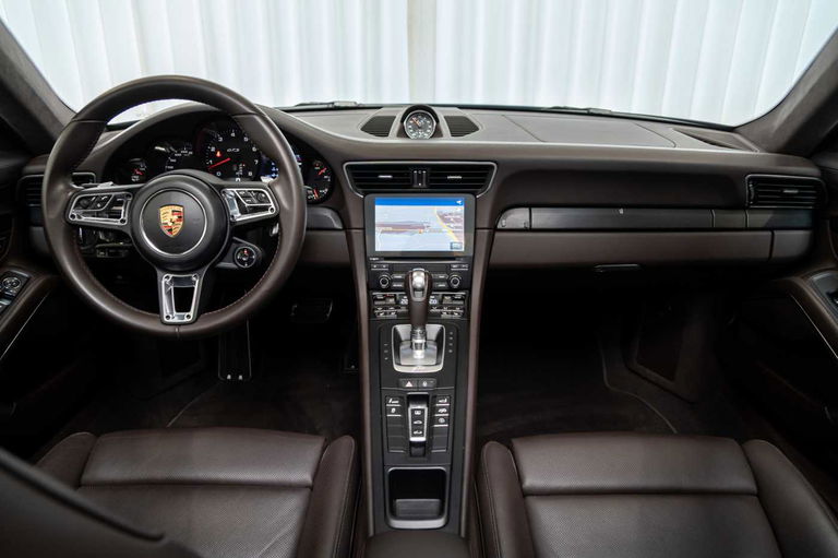 Porsche 991.2 Carrera 4 GTS