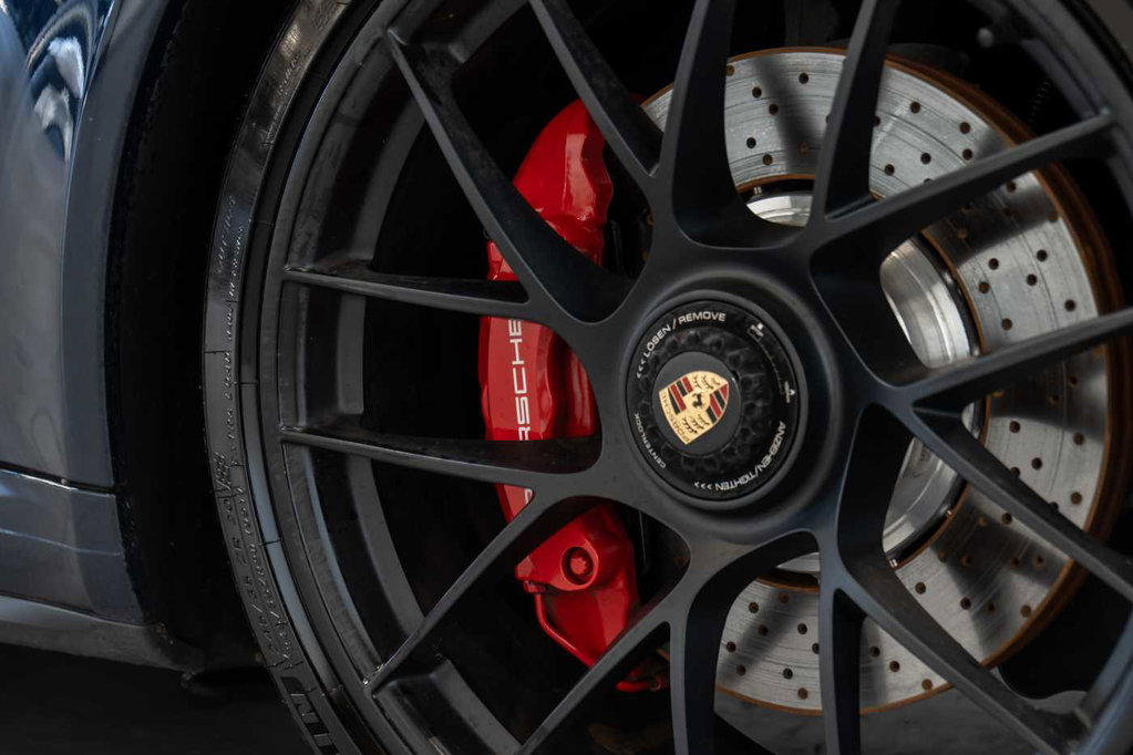 Porsche 991.2 Carrera 4 GTS