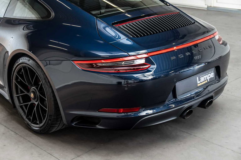 Porsche 991.2 Carrera 4 GTS