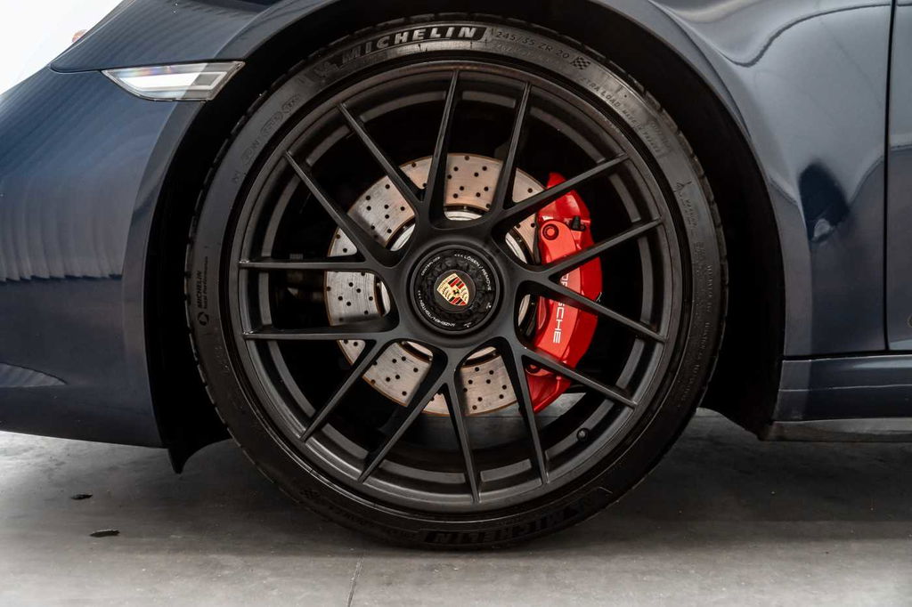 Porsche 991.2 Carrera 4 GTS