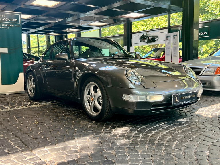 Porsche 993 Carrera 4