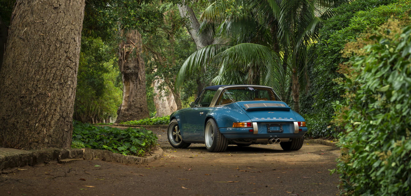 Porsche 911 Reimagined by Singer 1990 - elferspot.com