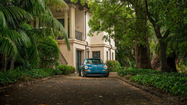 Porsche 911 Reimagined by Singer