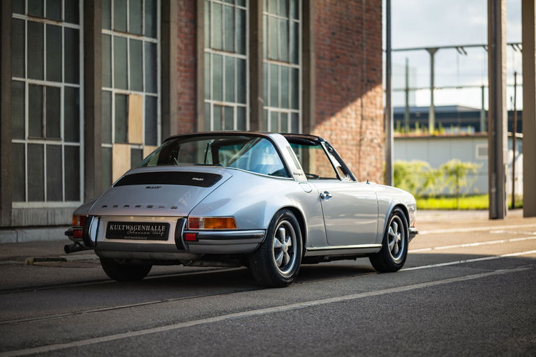 Porsche 911 T (US)