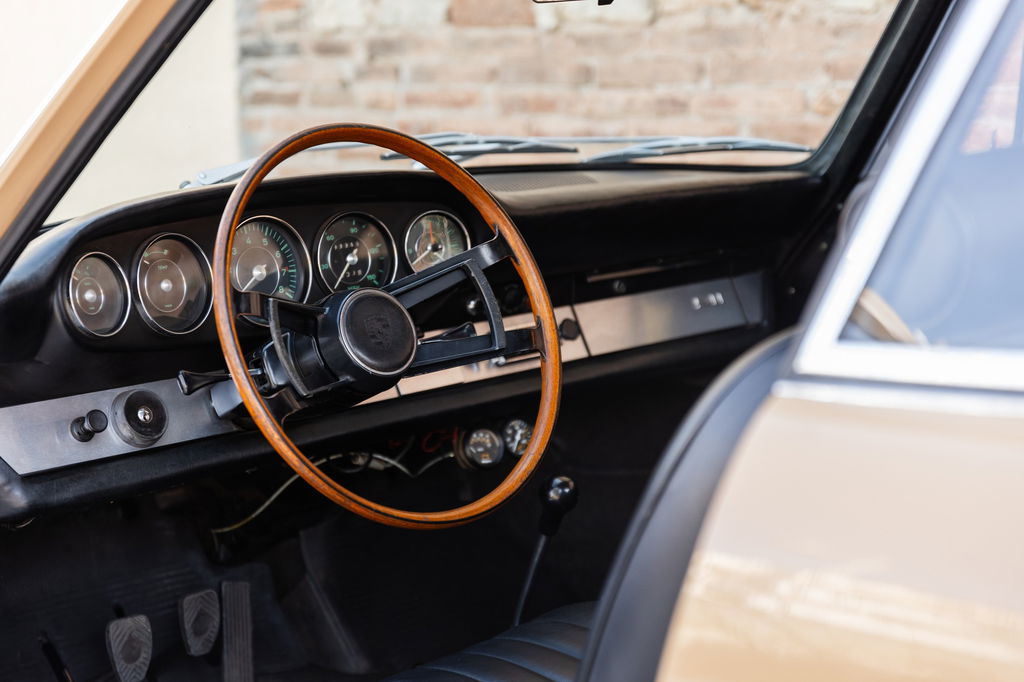 Porsche 911 (F-Modell)