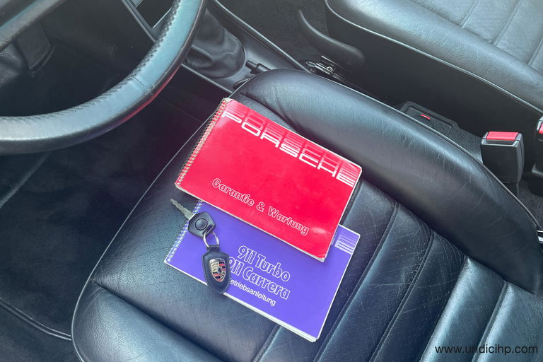 Porsche 911 Carrera 3.2