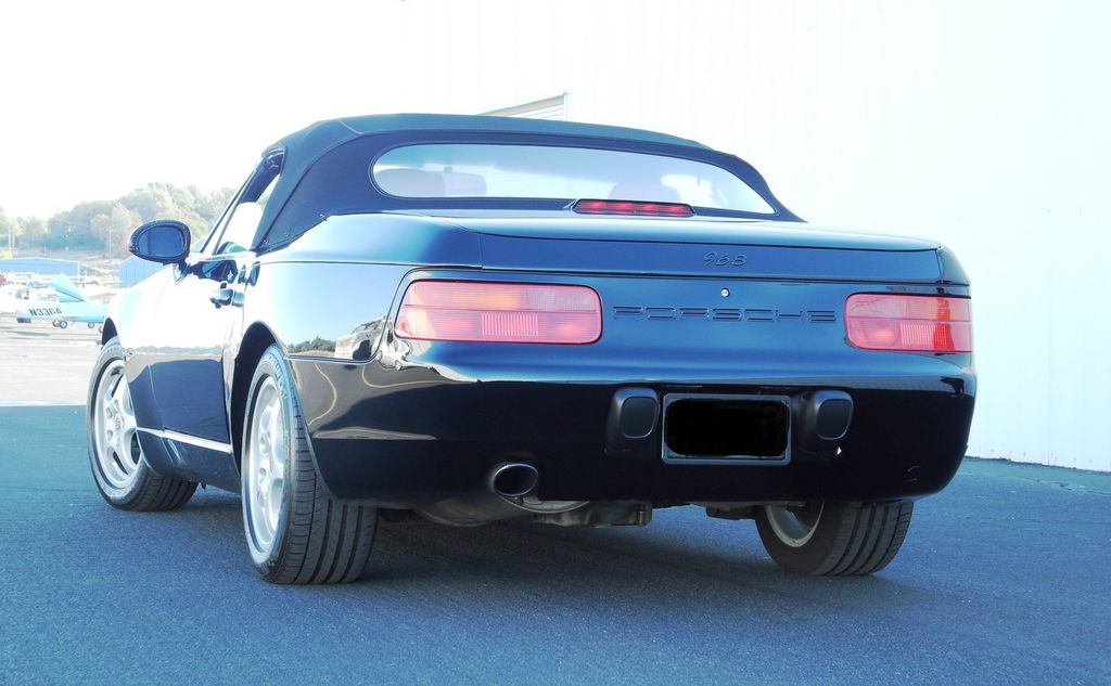 Porsche 968