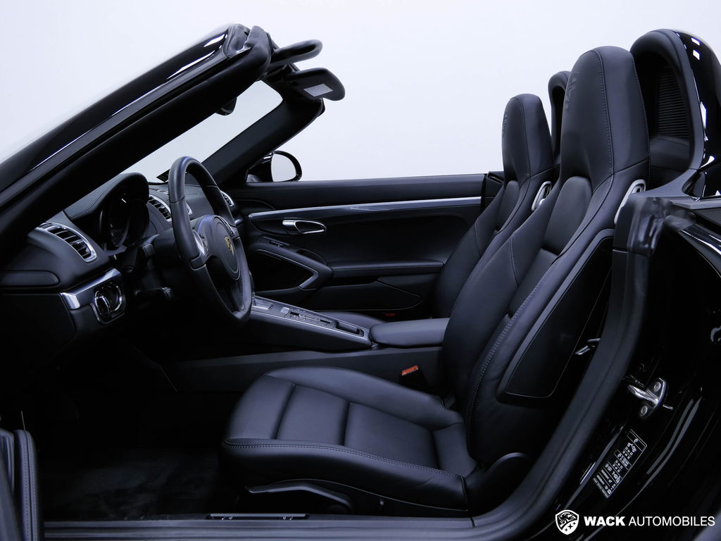 Porsche 981 Boxster Black Edition