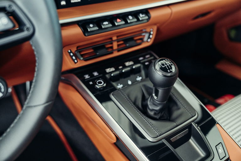 Porsche 992 Sport Classic