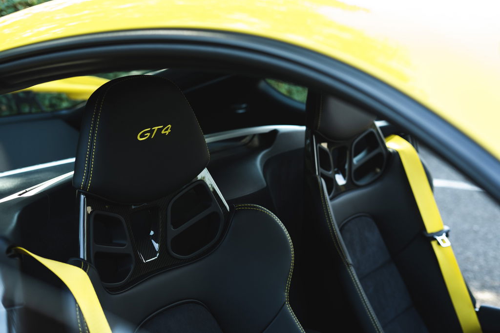 Porsche 981 Cayman GT4