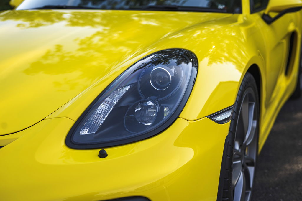 Porsche 981 Cayman GT4