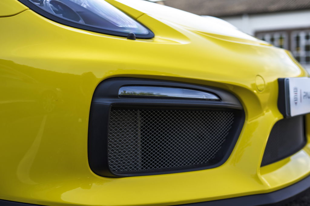 Porsche 981 Cayman GT4