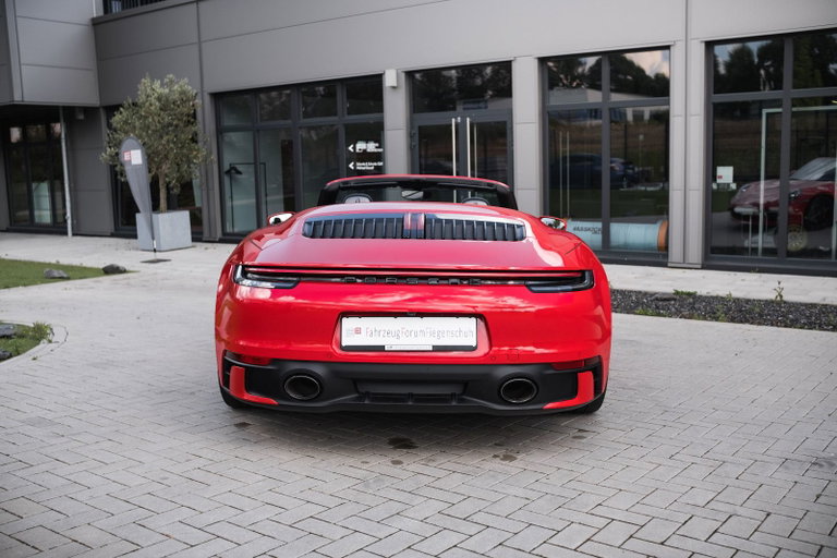 Porsche 992 Carrera S