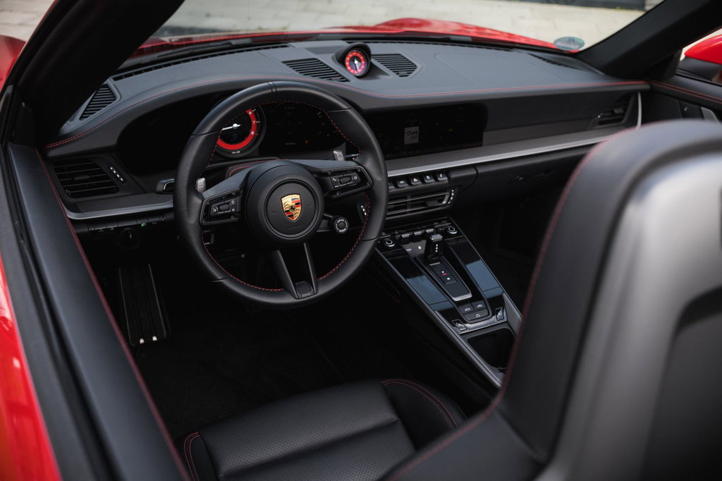 Porsche 992 Carrera S