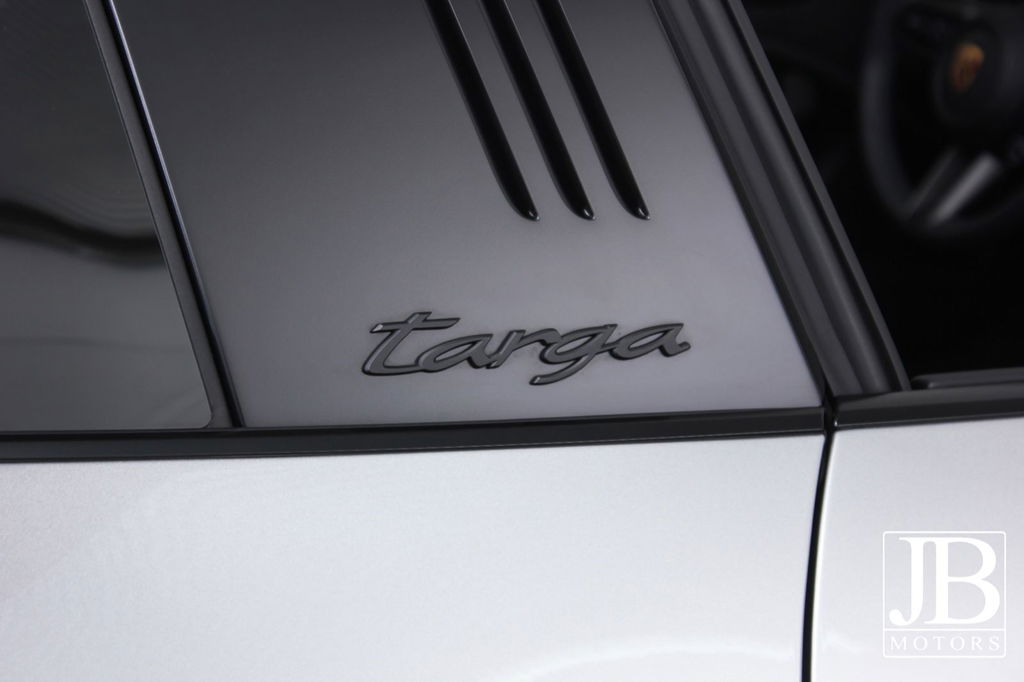 Porsche 992 Targa 4 GTS