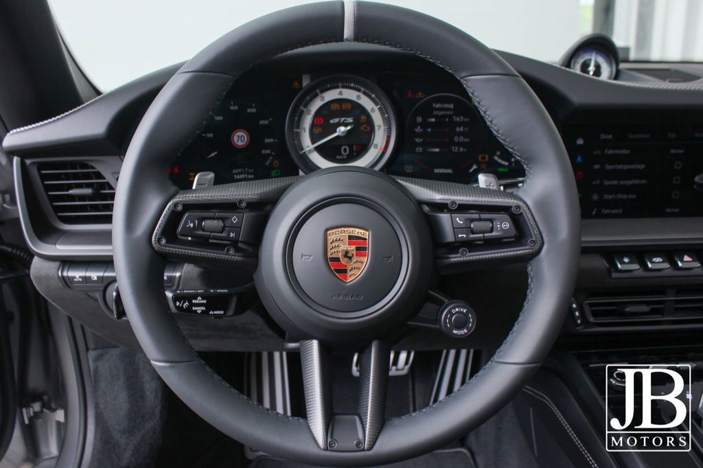 Porsche 992 Targa 4 GTS