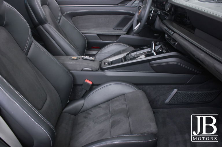 Porsche 992 Targa 4 GTS