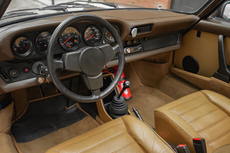 Porsche 911 Turbo 3.3