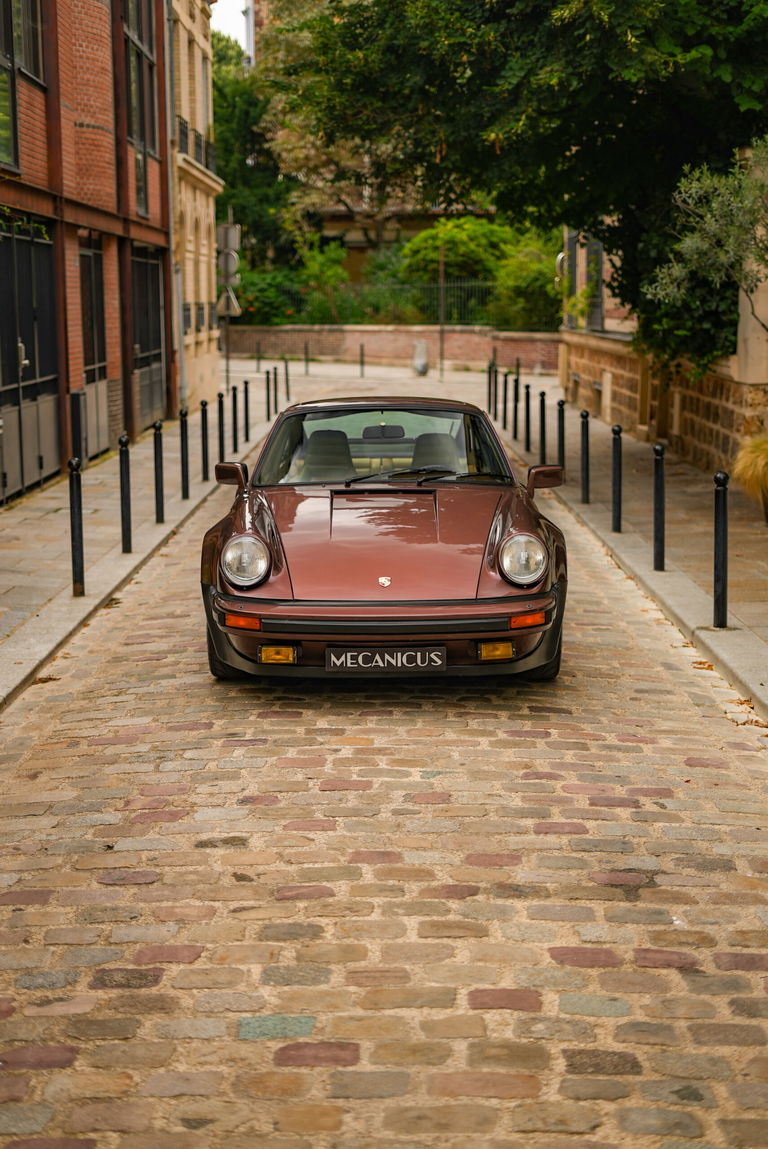 Porsche 911 Turbo 3.3