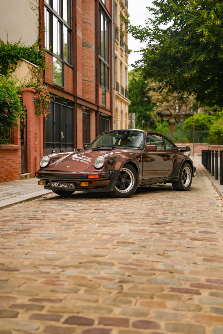 Porsche 911 Turbo 3.3