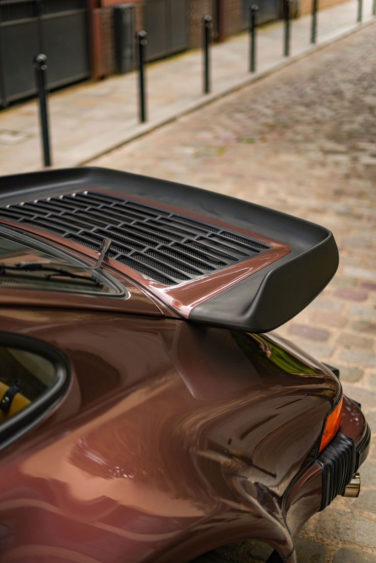 Porsche 911 Turbo 3.3