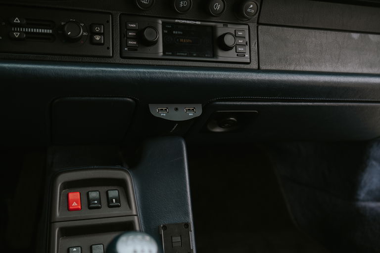 Porsche 993 Carrera 4