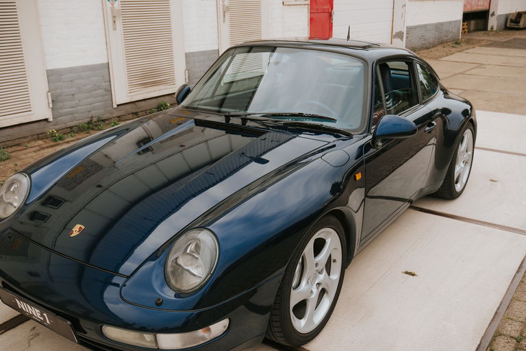 Porsche 993 Carrera 4